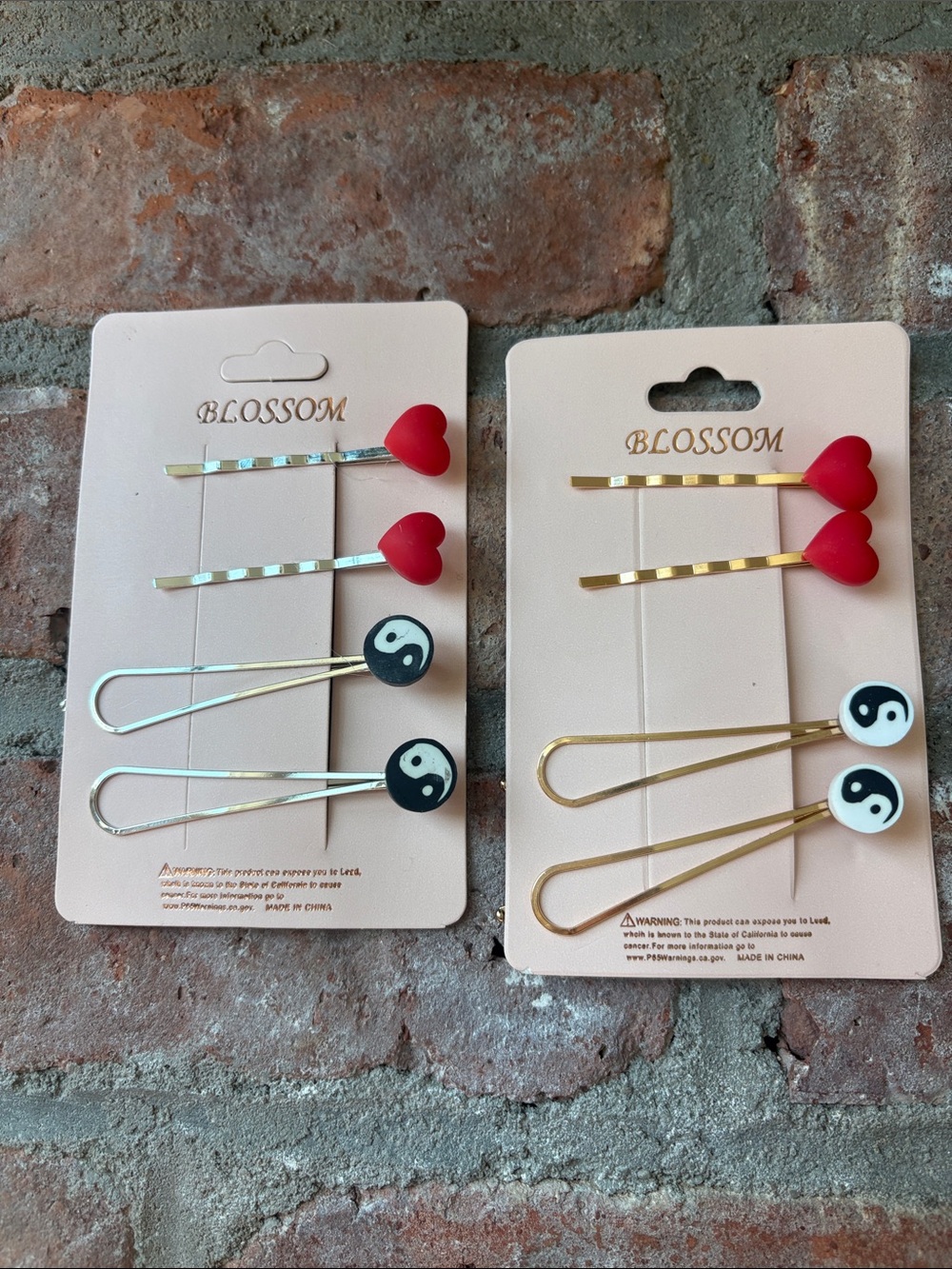 ⭐️ Blossom  Heart & Yin Yang Hair Clip Set - Red